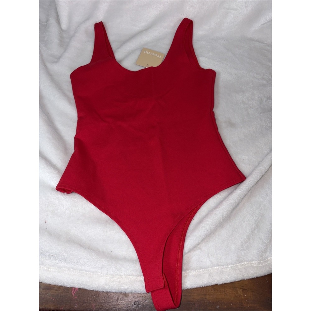 Freeme Red Scoop Neck Ponte Bodysuit‎ Minimalist Clean Girl Med Double layer NWT